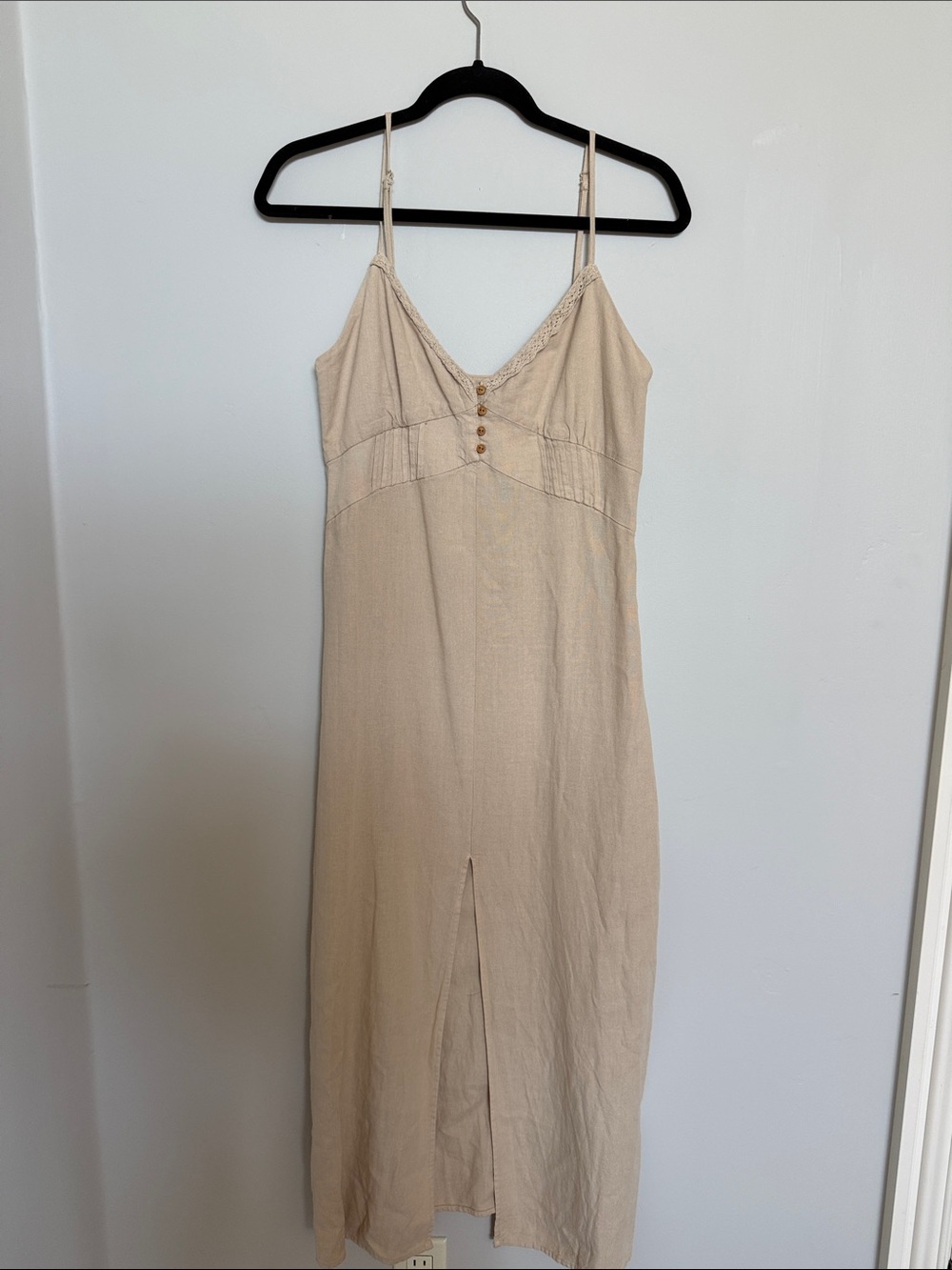 Zara NWT- Beige V-Neck Spaghetti Strap Slip Dress with Front Buttons